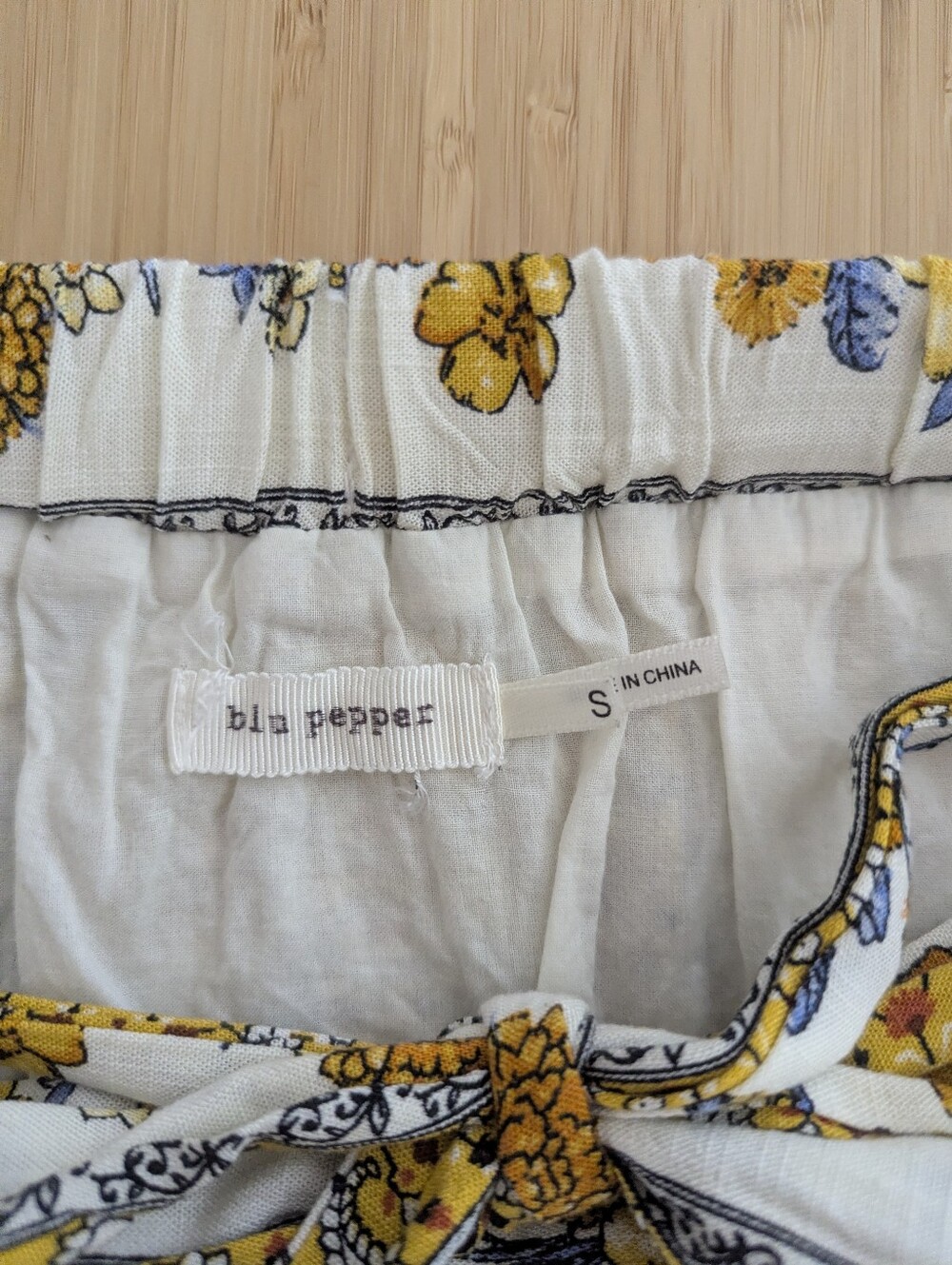 Blu Pepper floral skirt - Picture 3 of 5